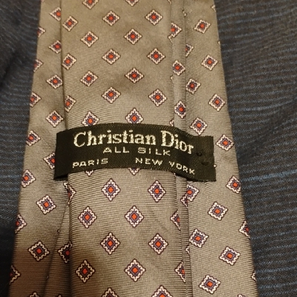 Christian Dior Silk Tie with Geometric Pattern
